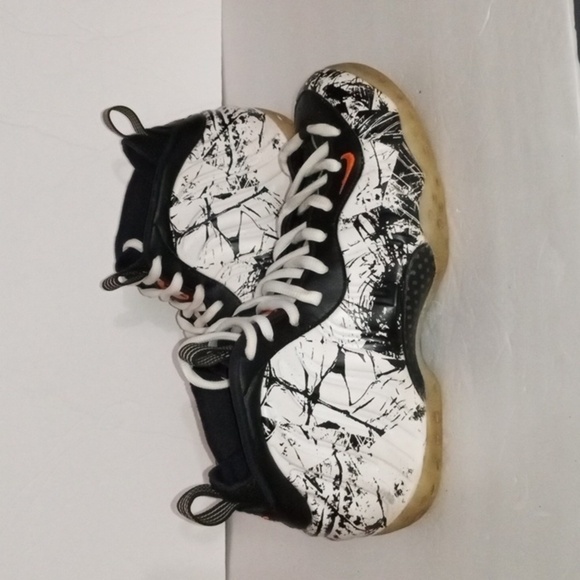 Men's Nike Air Foamposite One Shattered Backboard 2019 Sz US 9 Preowned - Picture 1 of 12